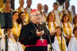Požehnaie projektu biskupom žilinskej diecézy T. Galisom 