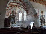 Interiér vrátane unikátneho dreveného organu. Interiér vrátane unikátneho dreveného organu.